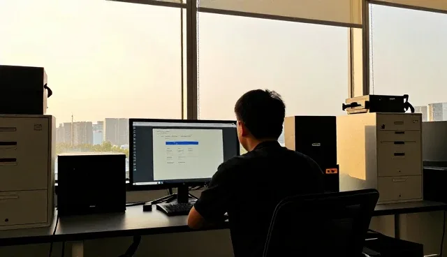 数据采集分析系统的性能表现与适用条件分析